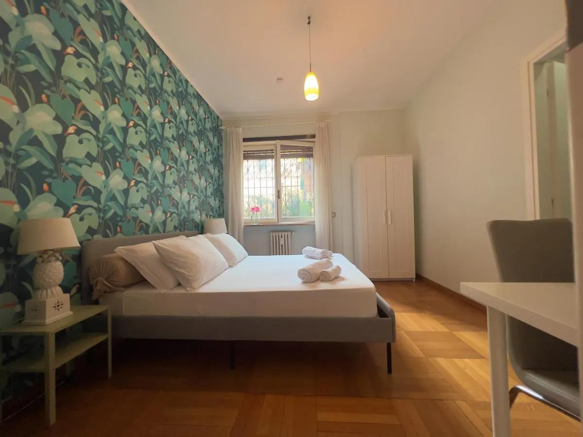 Appartme Guest House Seveso 40 Milan Bed & Breakfast