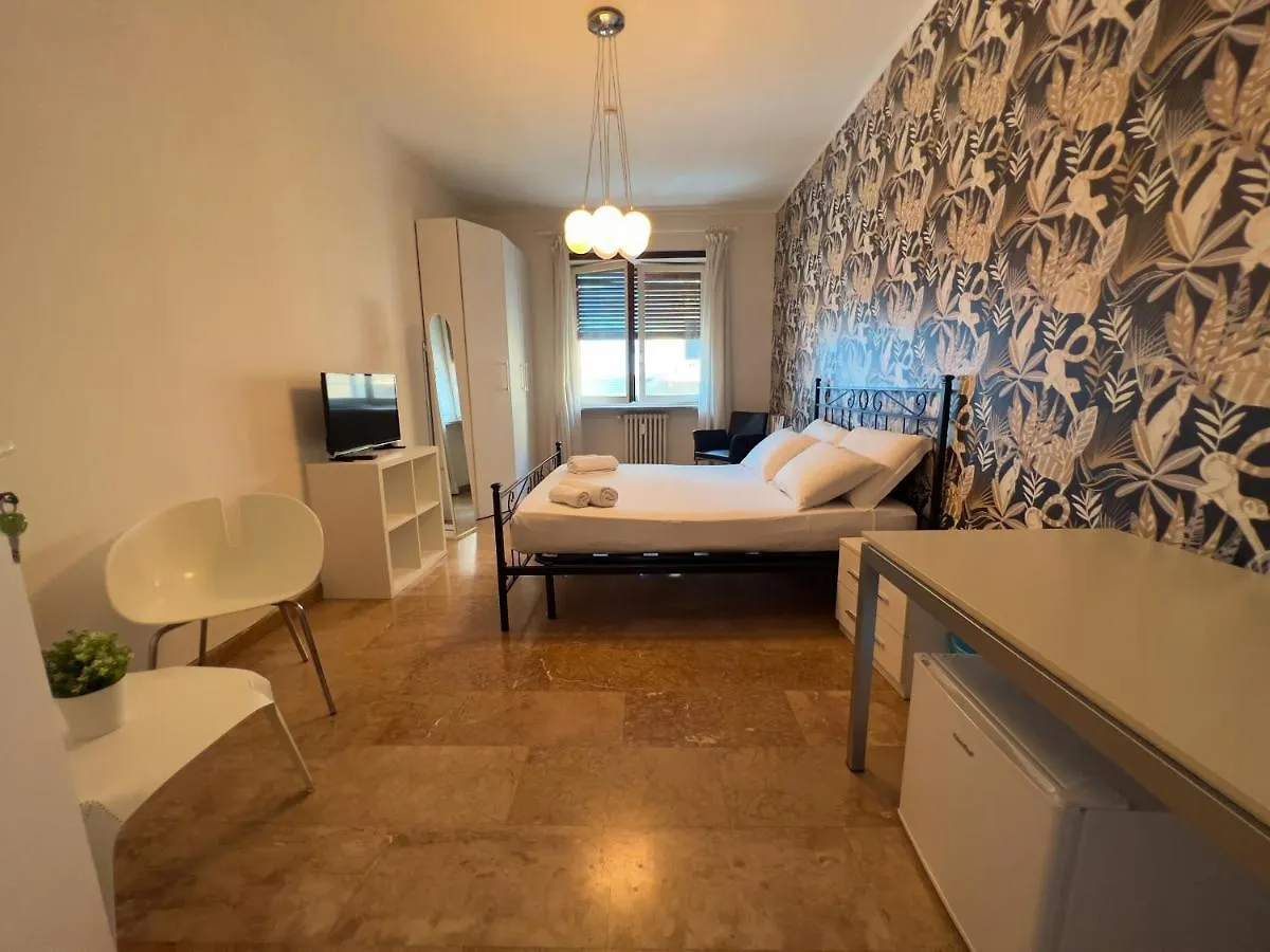 Bed & Breakfast Appartme Guest House Seveso 40 Milan