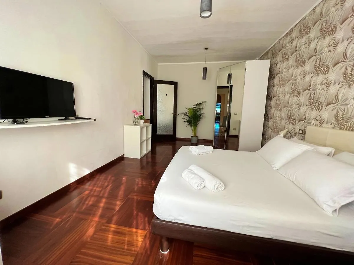 Appartme Guest House Seveso 40 Milan