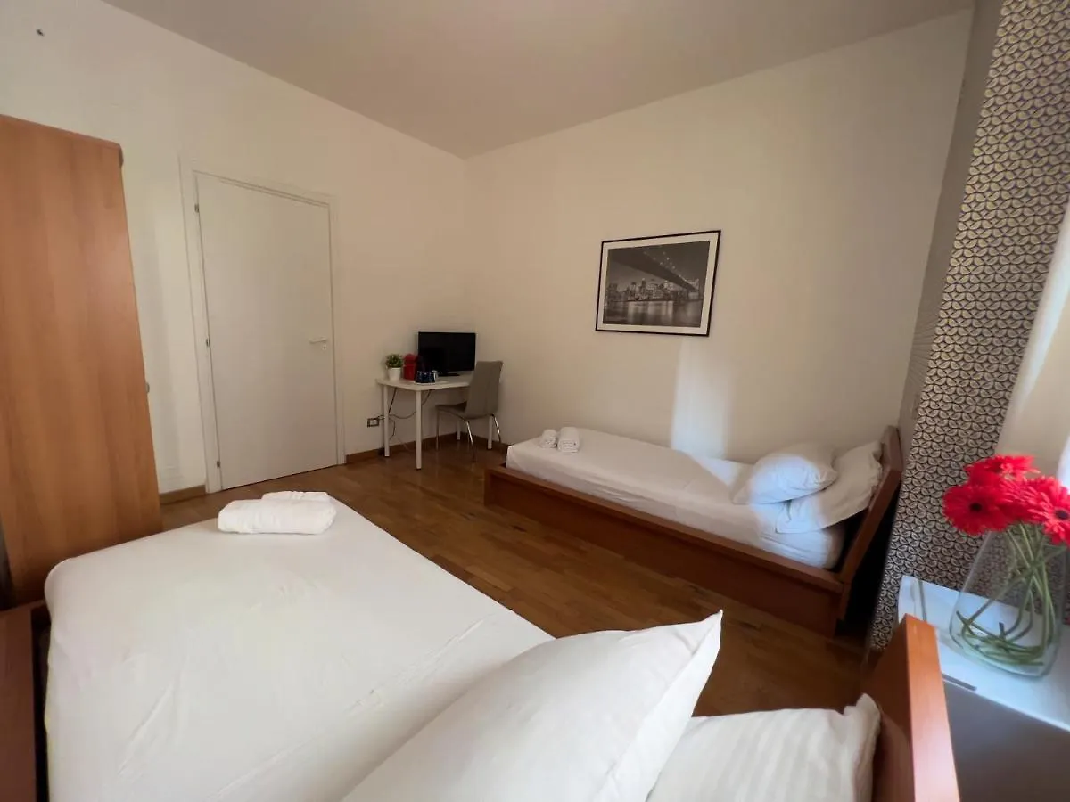 Bed & Breakfast Appartme Guest House Seveso 40 Milan