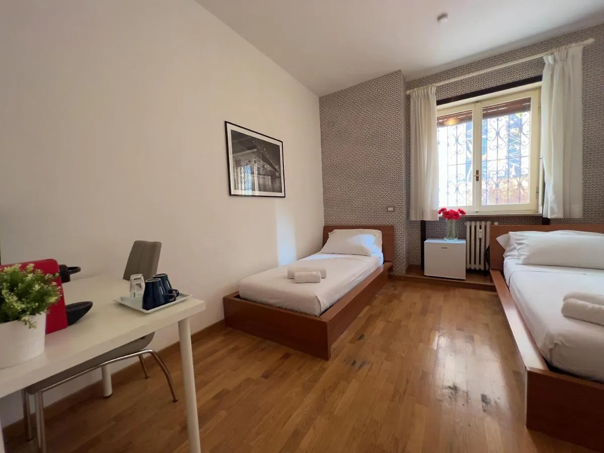 Appartme Guest House Seveso 40 Milan Bed & Breakfast