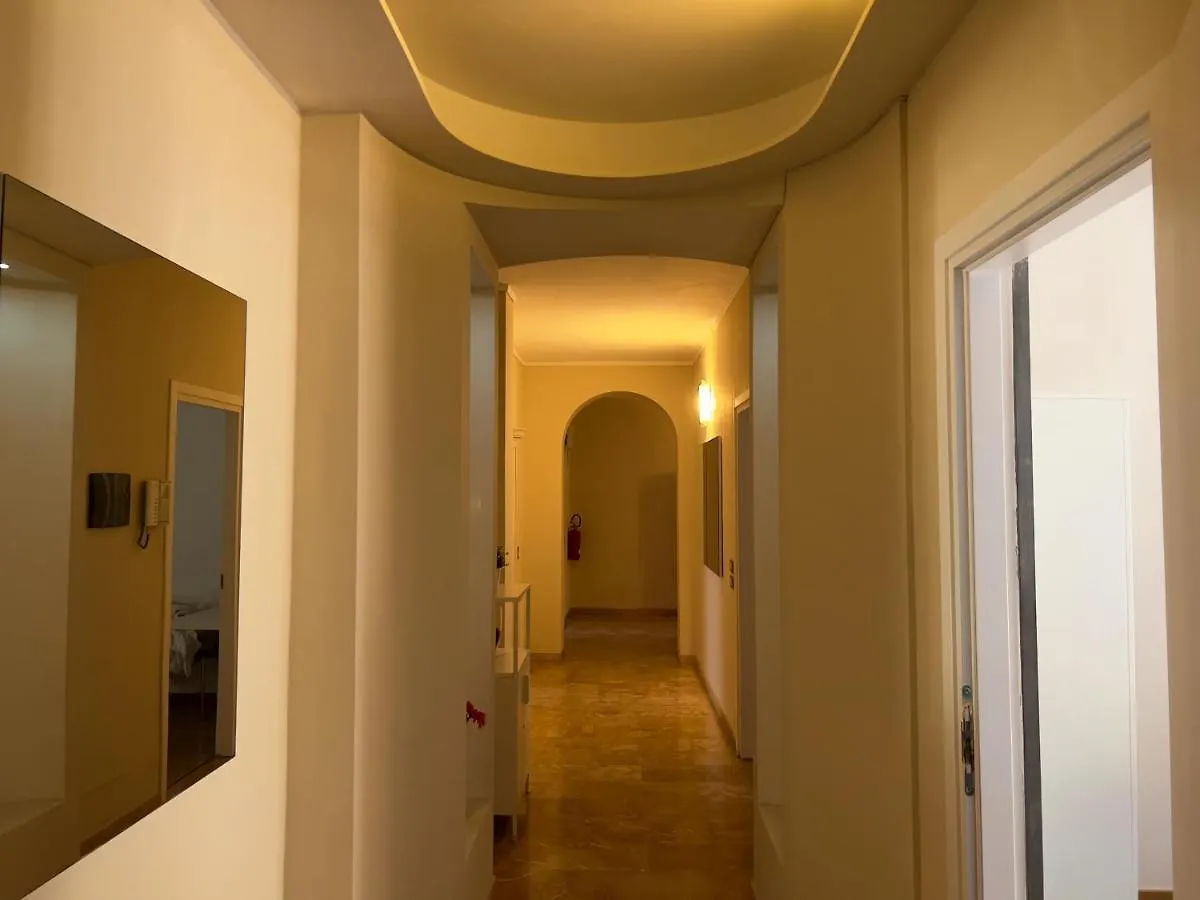 Appartme Guest House Seveso 40 Milan Italy