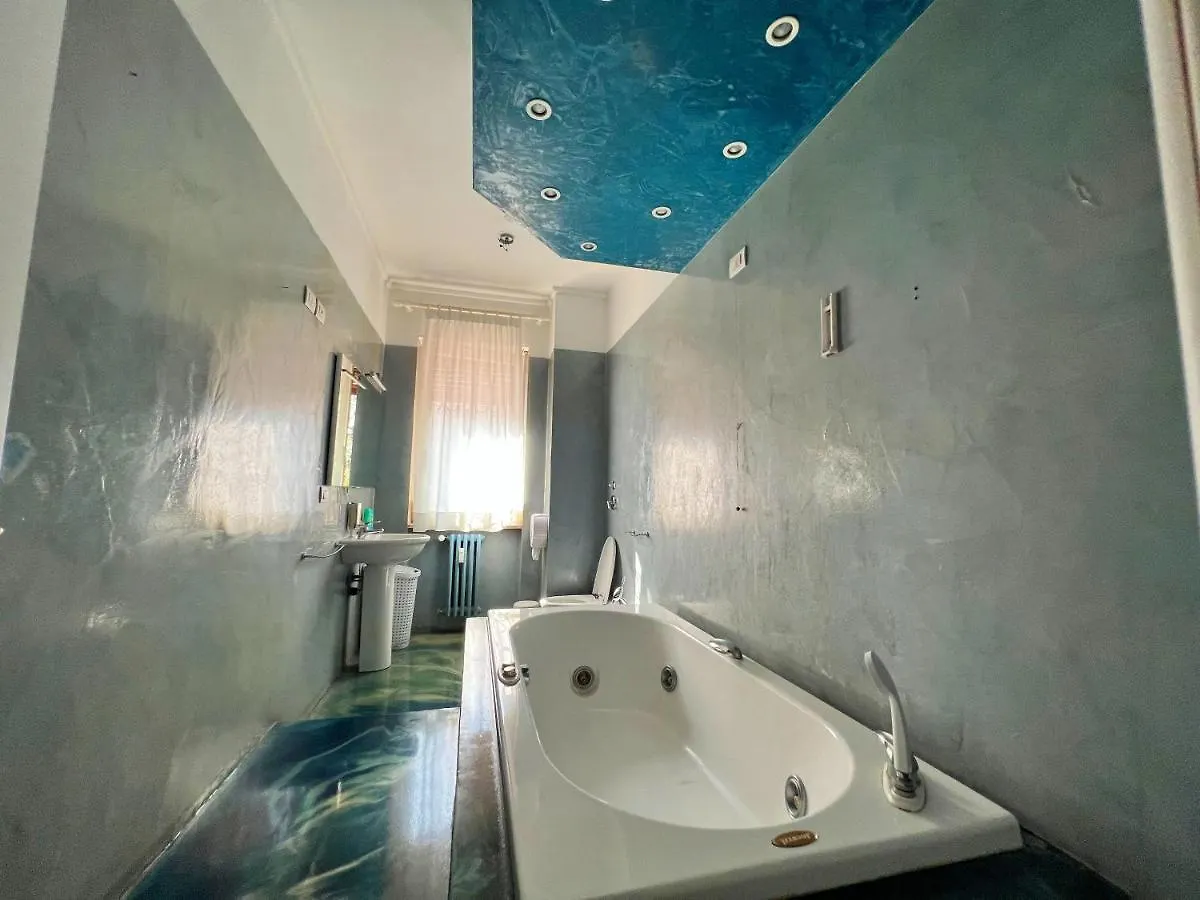 Bed and breakfast Guest House Seveso 40 Milán Italia